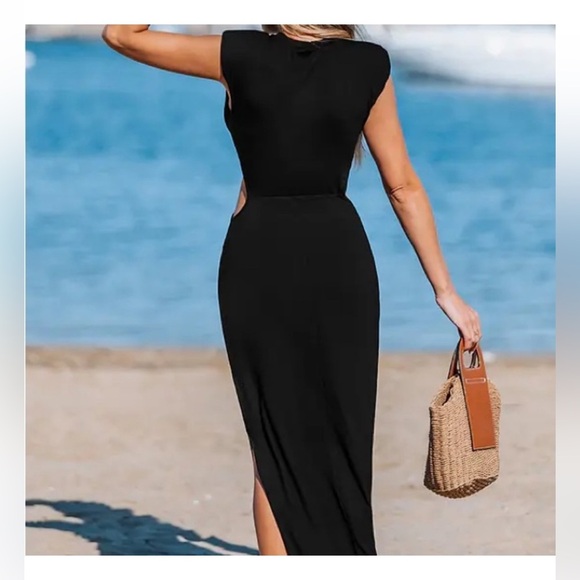 Cupshe Black Maxi Feminine Cut Out Dress Stretch Chic Elegant - Picture 3 of 16